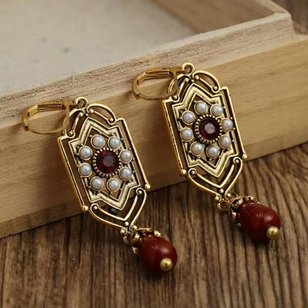 ✨Anthropologie Verity Floral Ruby Drop Earrings - Picture 2 of 6